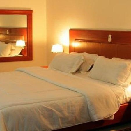 Golden Tulip Warri Airport Hotel Effurun 외부 사진